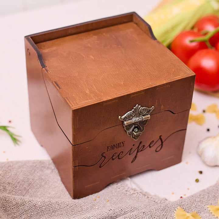 Eco-friendly stained 3x5 recipe box