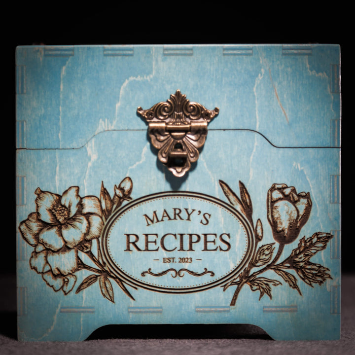Recipe organizer box with hinged lid and card holder